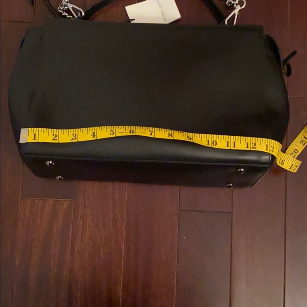 NWT Vittoria Napoli Black Leather Satchel can hold laptop - Picture 11 of 13